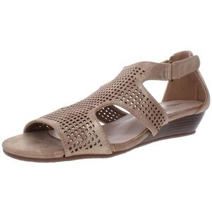Array Womens Tati Shimmer Faux Leather Wedge Sandals